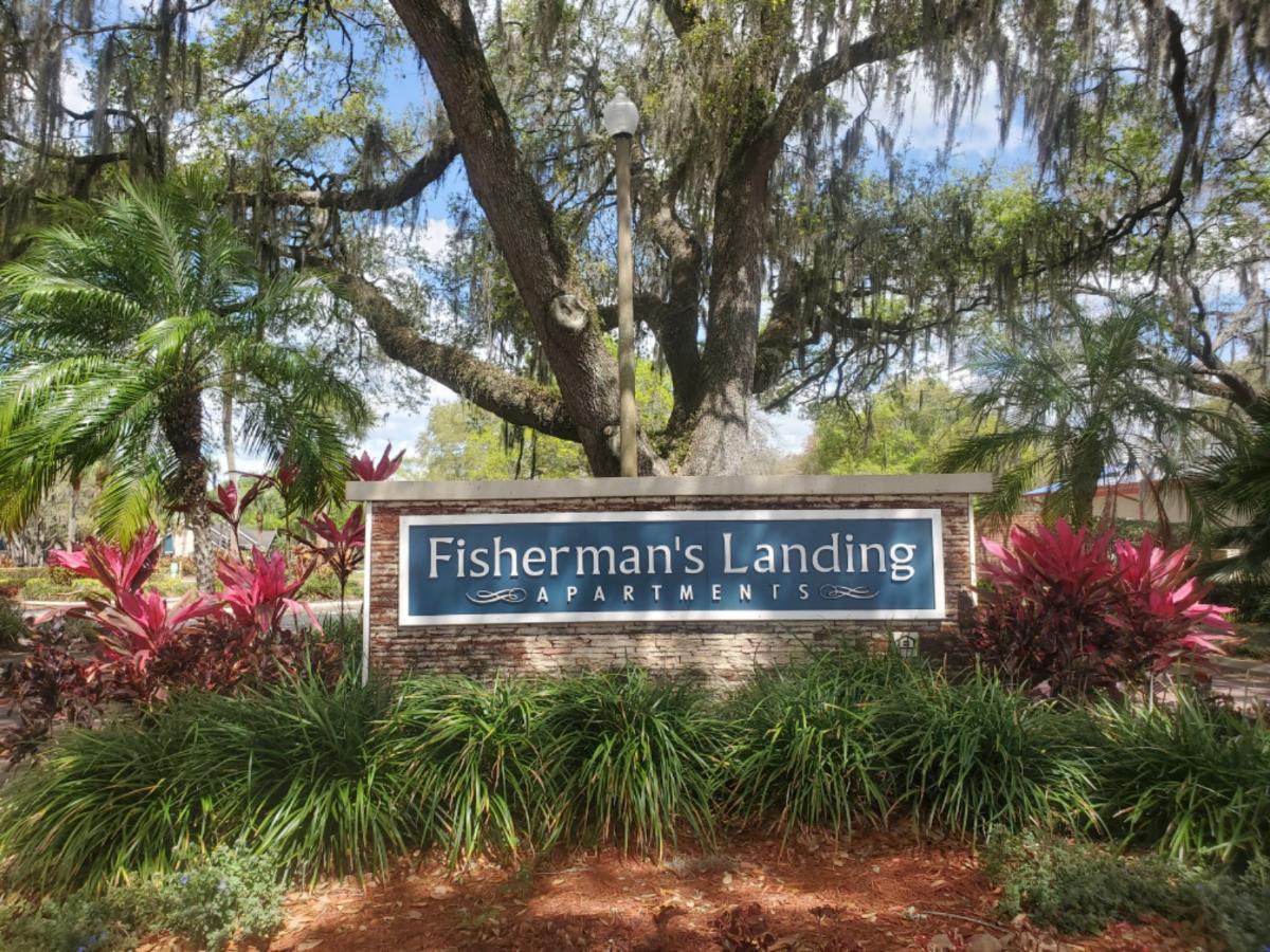 Fisherman's Landing Welcome signage